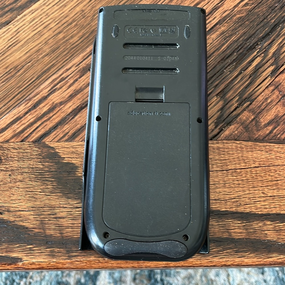 Texas Instruments TI-89 Titanium Calculator - Picture 2 of 3
